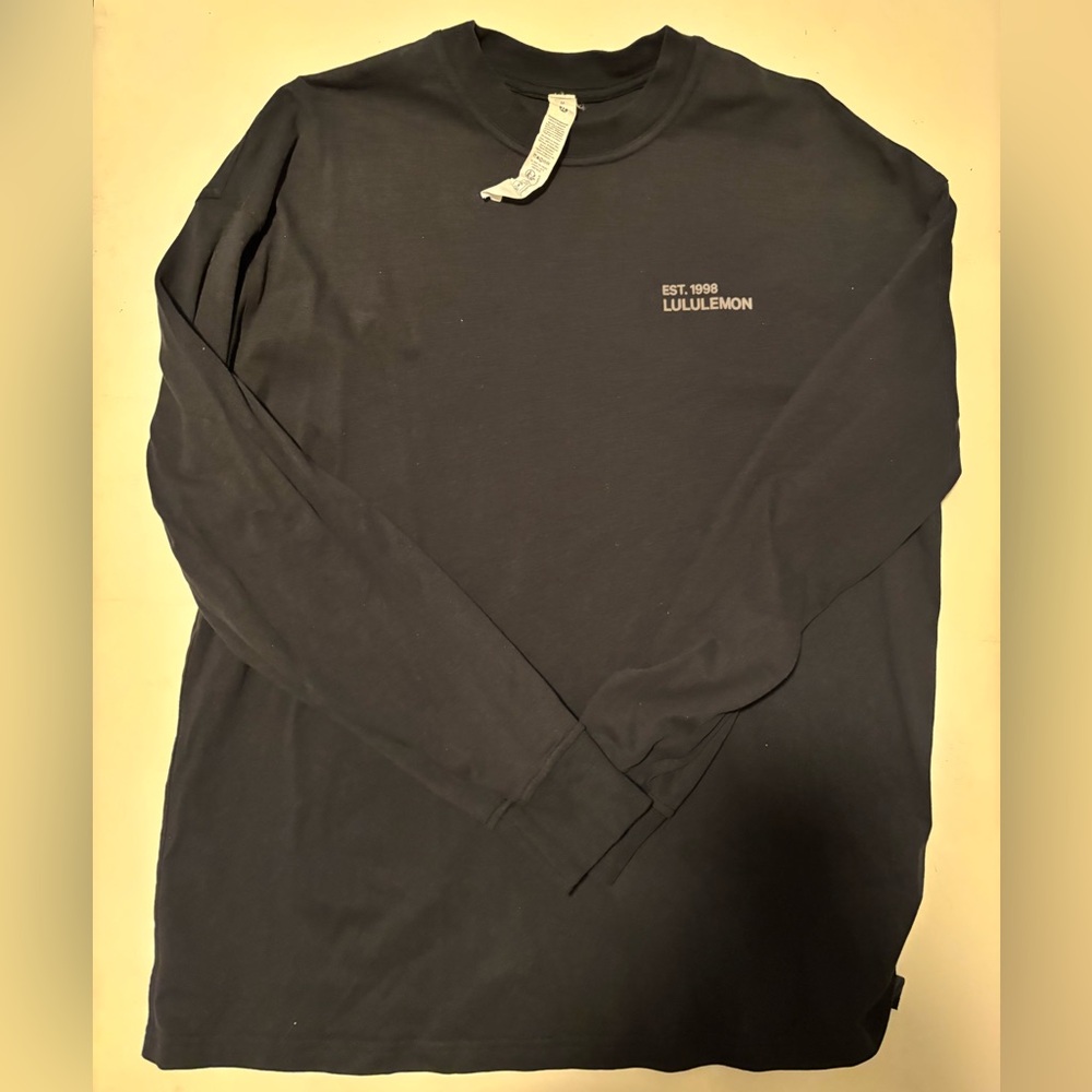 lululemon athletica Black Long Sleeve Tee